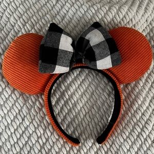 Fall minnie ears